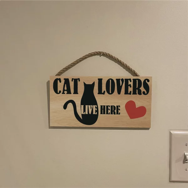 Cat Lovers Heart Wood Sign - Image 3