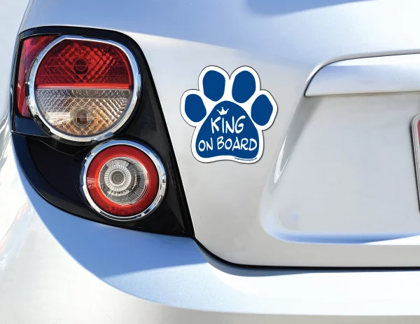 King On Board Blue Paw Magnet - Image 3